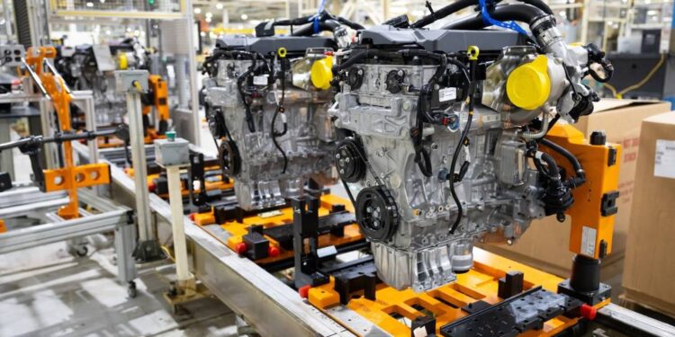 Stellantis terá motores híbridos como os de Honda e Toyota – e que serão flex no Brasil