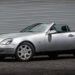 Mercedes SLK (R170) inovou no teto retrátil e redefiniu o os conversíveis modernos