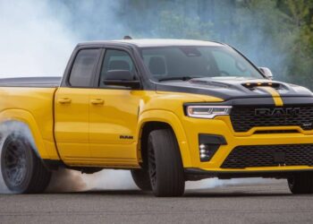 Com até 787 cv, Ram 1500 Rumble Bee 2027 é a picape mais rápida do mundo