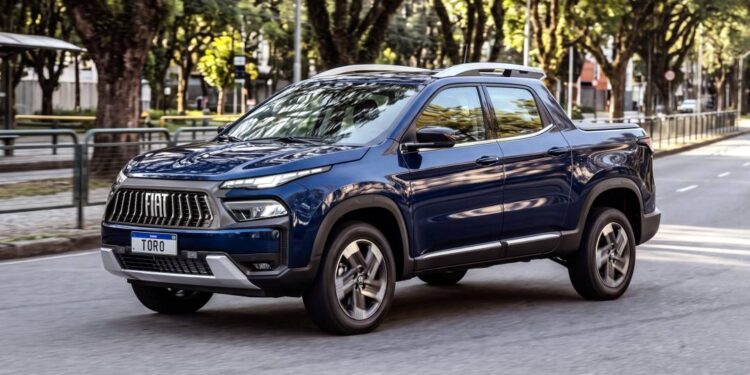 Fiat Toro 2027 marca estreia de versões híbridas 48V, mas preço beira os R$ 200.000
