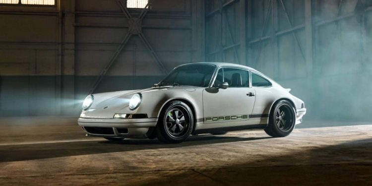 Porsche 911 da Theon Design é restomod que supera o 911 GT3 em relação peso-potência